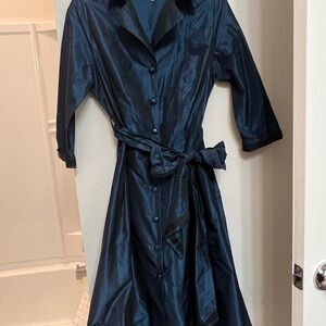 Elegant Navy Blue Women's Dress